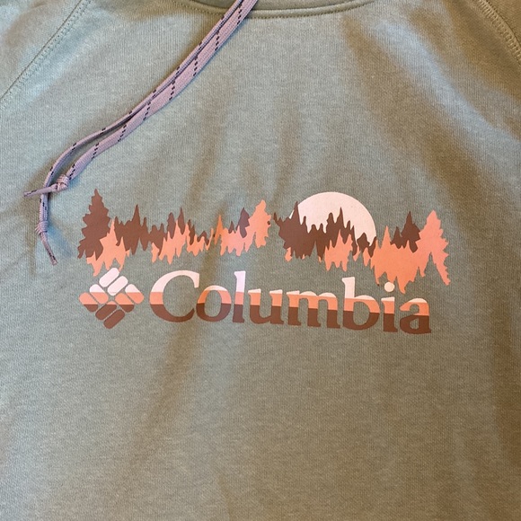 NWOT Columbia sweatshirt - Picture 2 of 7